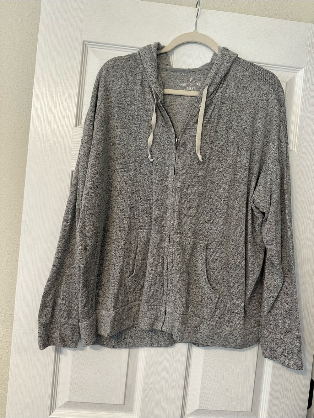 American Eagle Outfitters Grey Zip-Up Hoodie Sweater